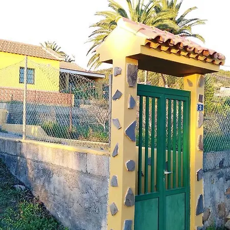 Amparo Hayas בית כפרי חוף ואיה גראן ריי